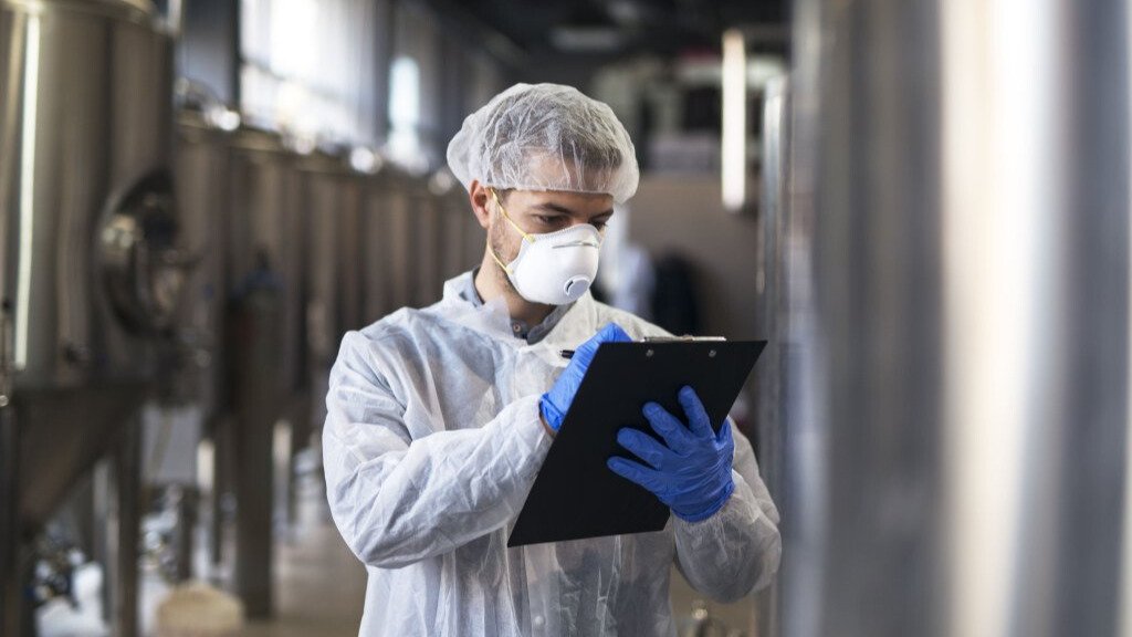 MONITOREO Y VERIFICACIÓN DEL PROGRAMA DE HIGIENE Y SANEAMIENTO EN AGROEXPORTACIÓN E INDUSTRIA ALIMENTARIA