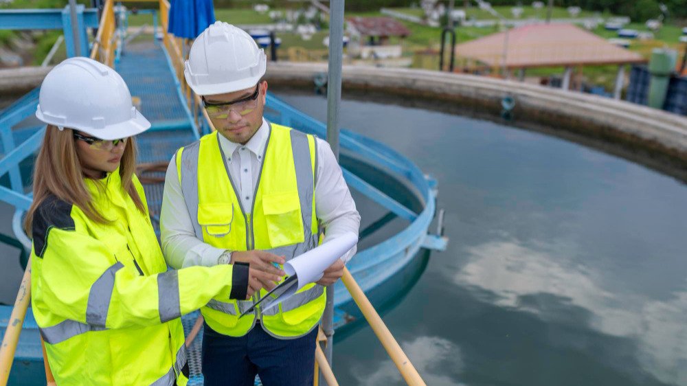 SUPERVISOR E INSPECTOR SANITARIO  EN LA INDUSTRIA PESQUERA